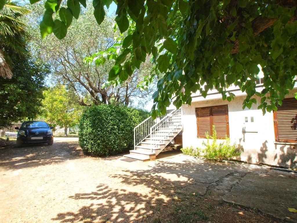 Apartments Milan 1457 Rovinj Exterior photo